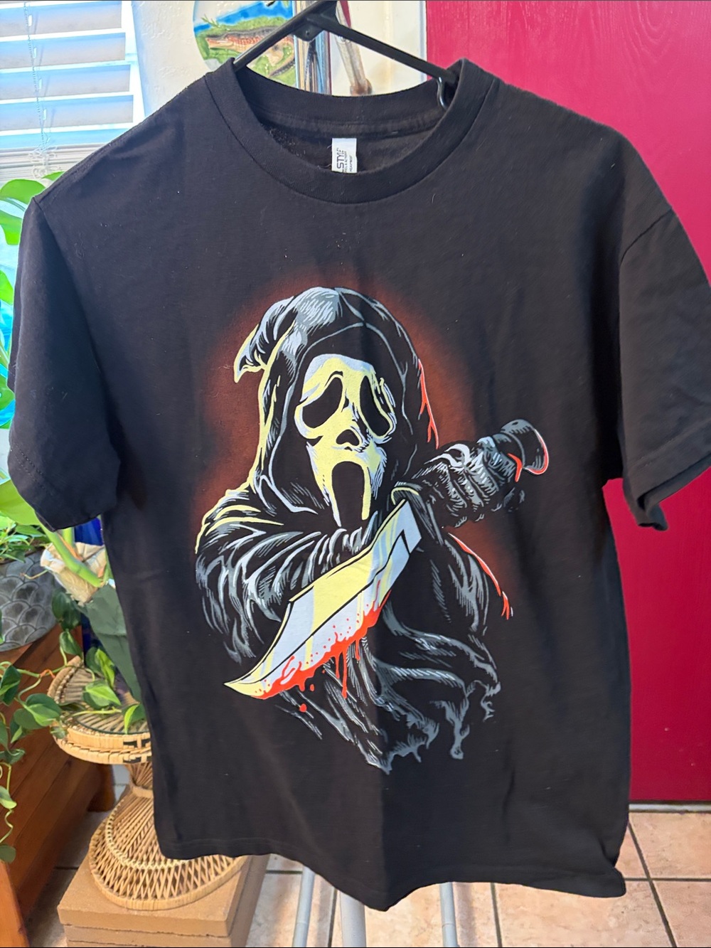 SCREAM HALLOWEEN Black Horror Graphic Short Sleeve Tee with Masked Killer Print